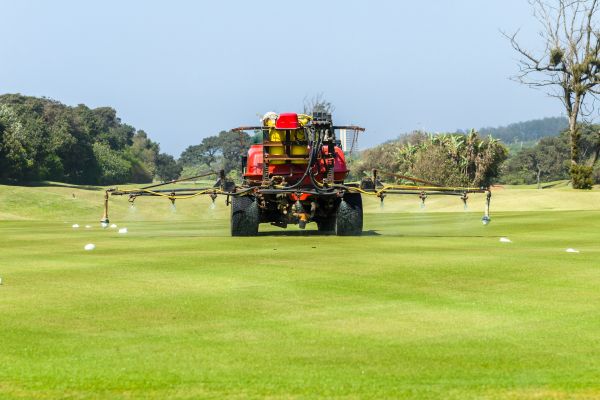 Cost of Golf Course Lawn Care in Benton